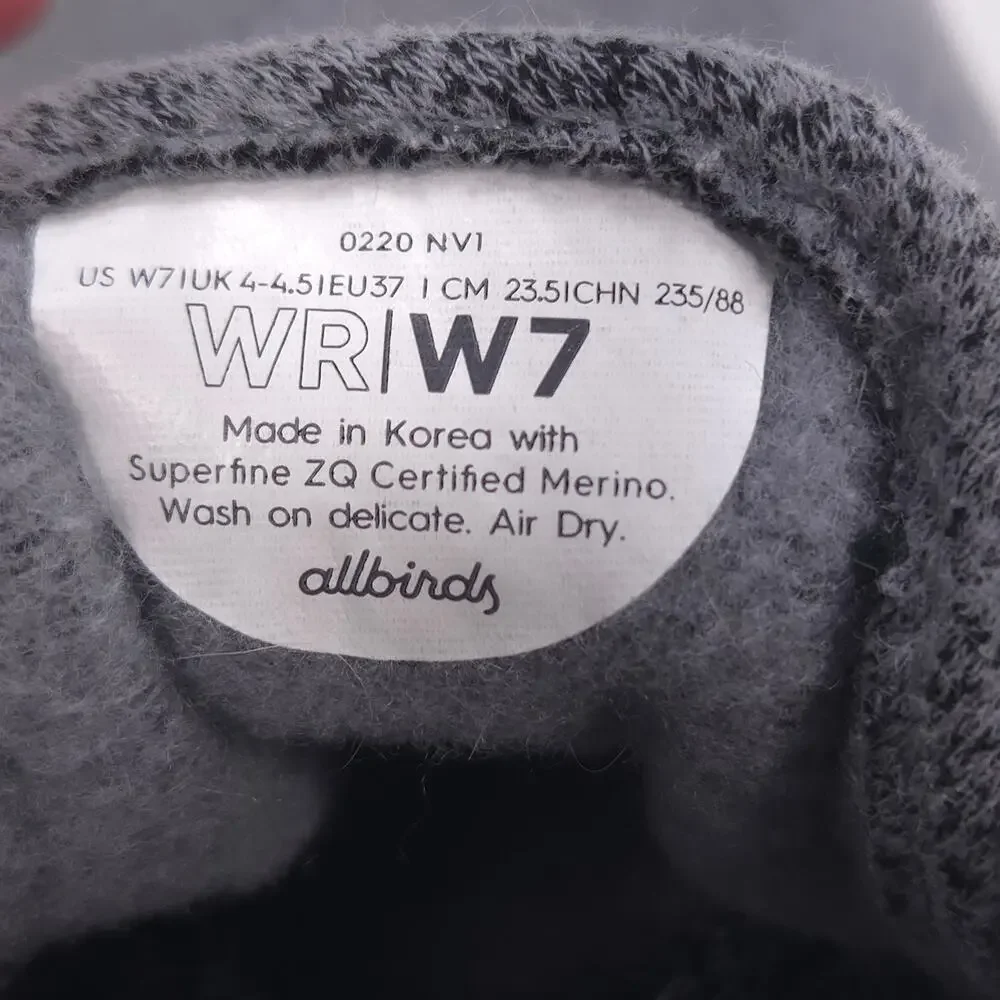 Allbirds Wool Runner Lace Up Athletic Running Shoe Womens Size 7 Gray White